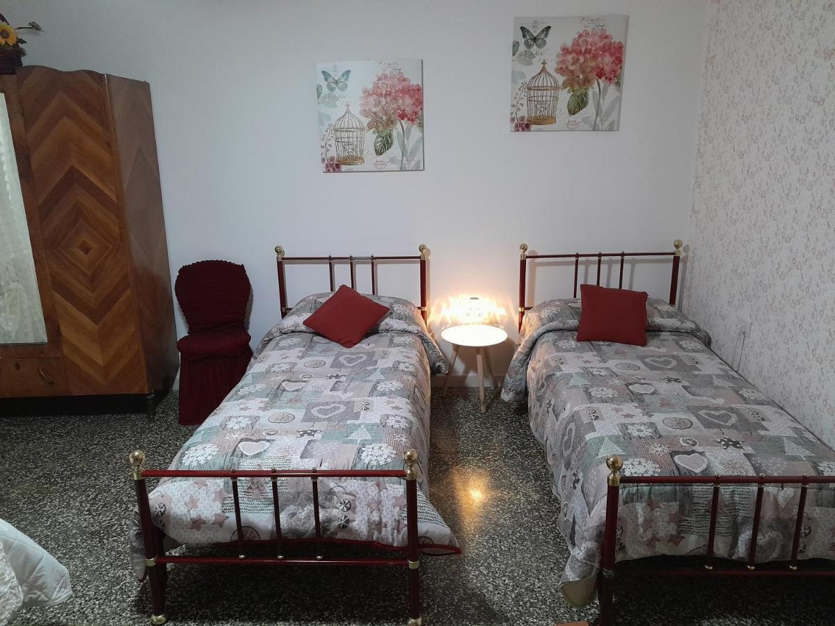 Casa Vacanza Nonna Dora Matera Eksteriør billede
